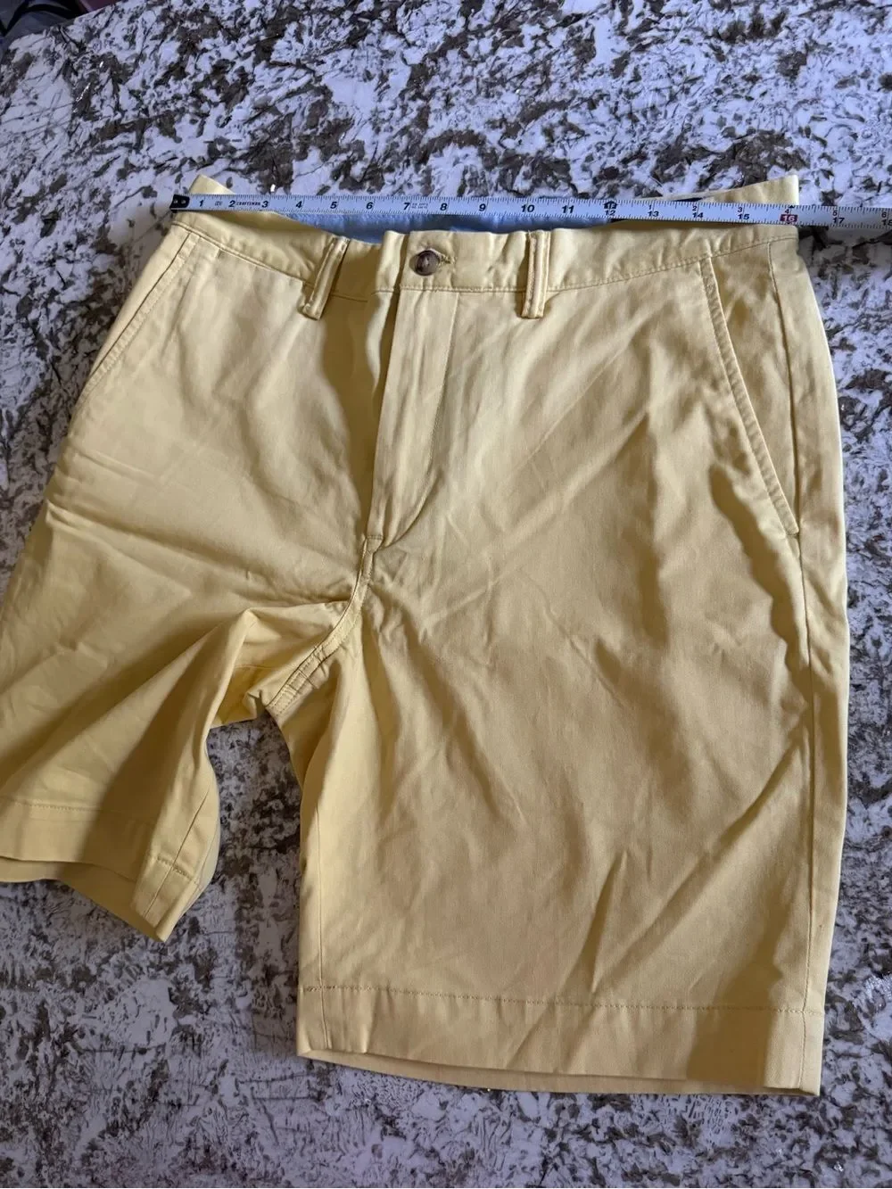 Polo Ralph Lauren Classic Fit 9” Chino Shorts Yellow 32 NWOT
